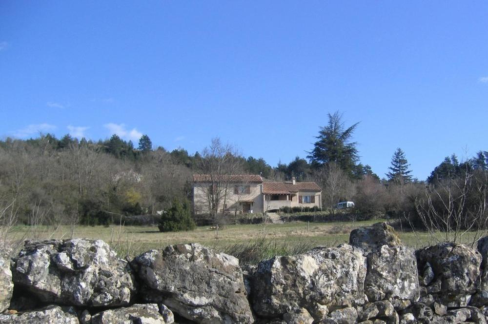 Le Relais Des Faisses Bed & Breakfast La Vacquerie-et-Saint-Martin-de-Castries ภายนอก รูปภาพ
